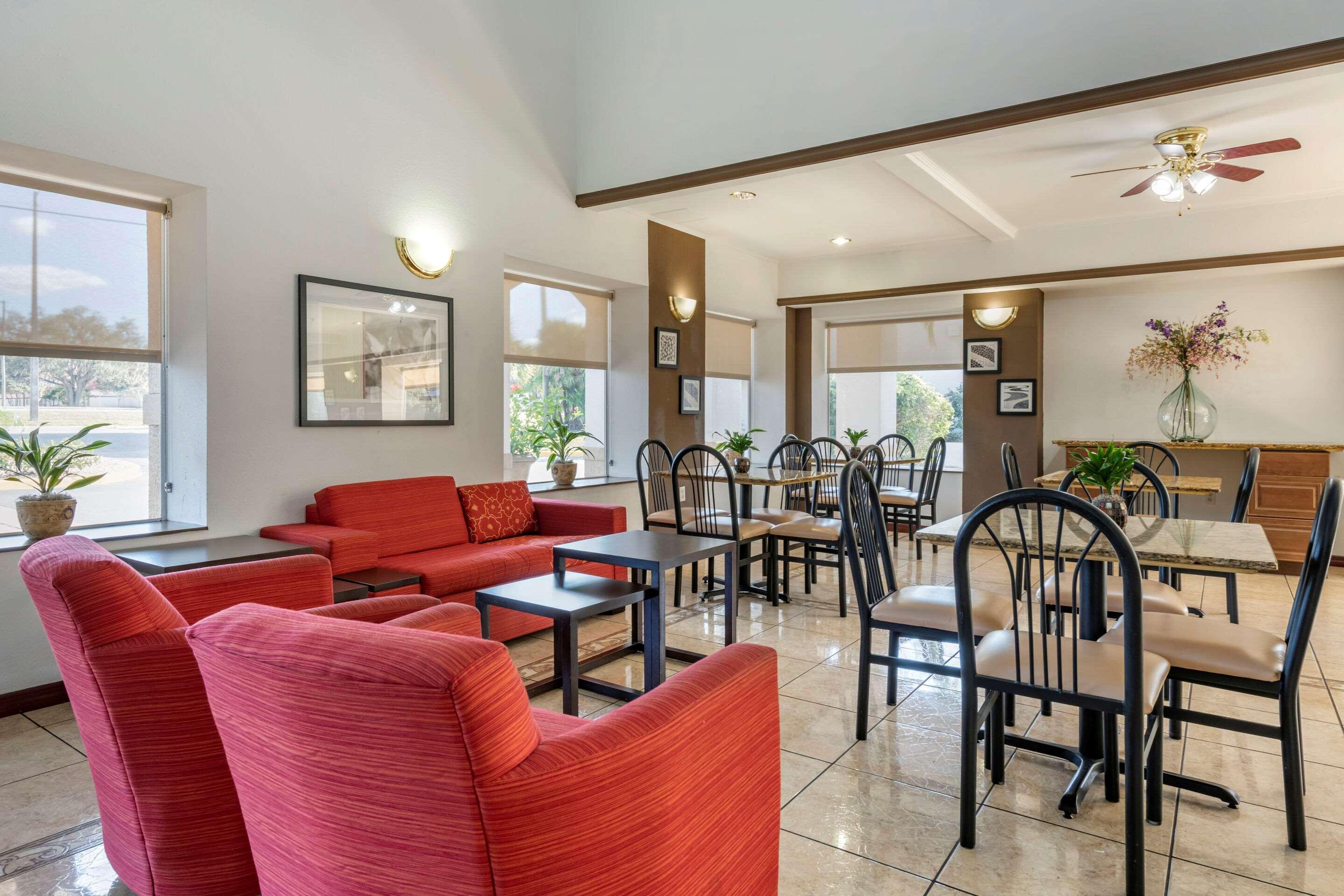 Quality Inn Zephyrhills-Dade City Exterior foto