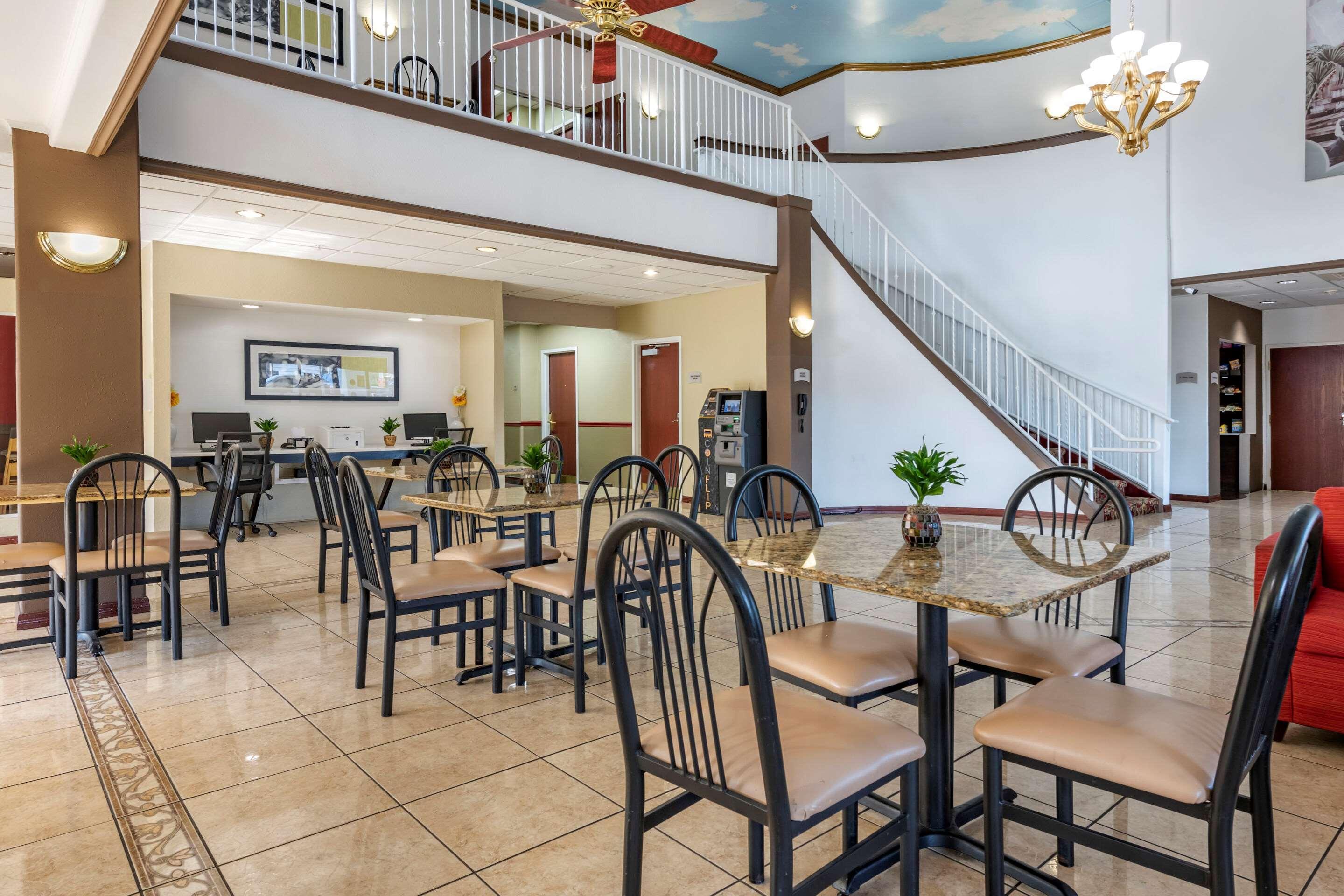 Quality Inn Zephyrhills-Dade City Exterior foto