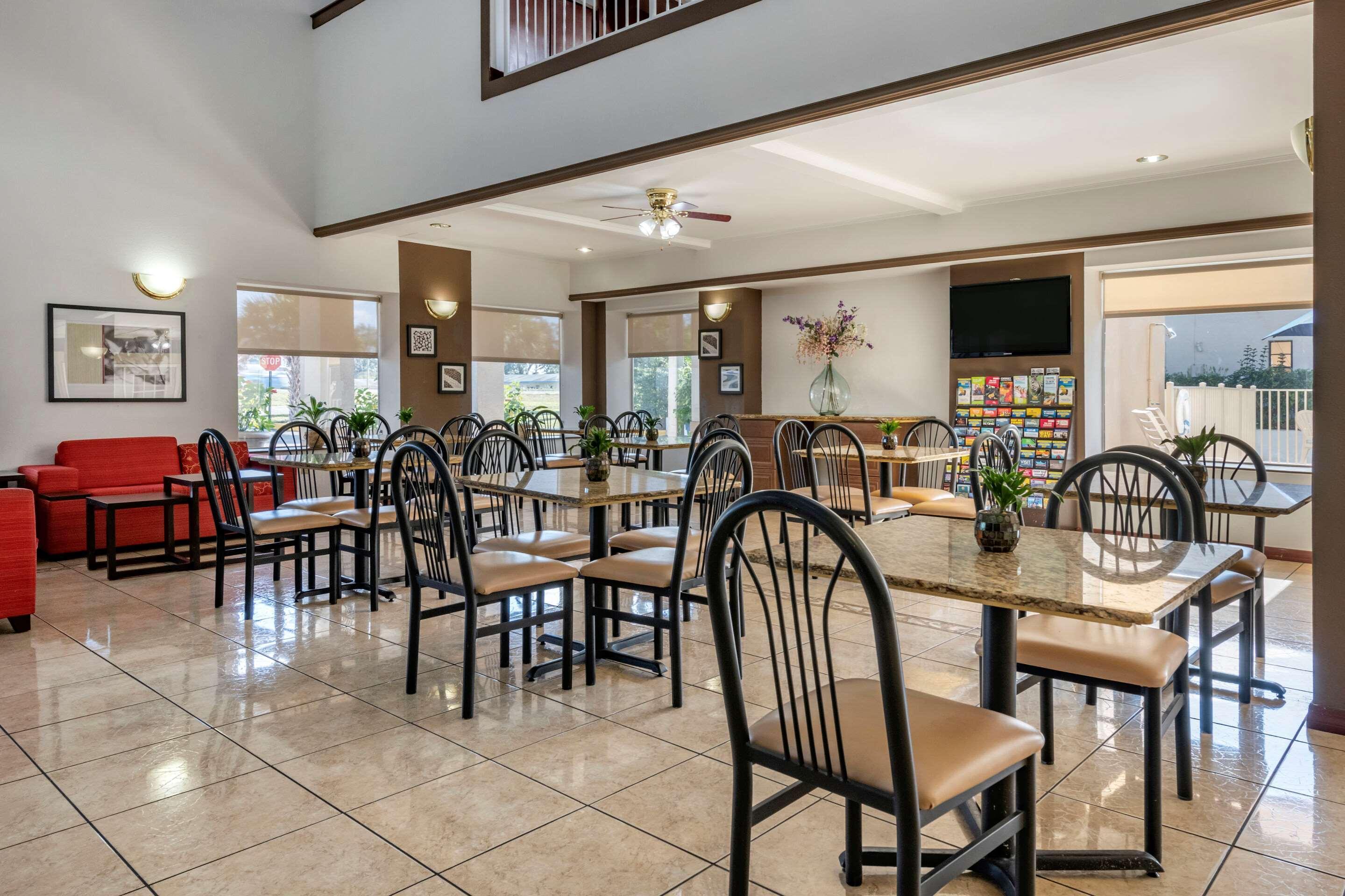 Quality Inn Zephyrhills-Dade City Exterior foto