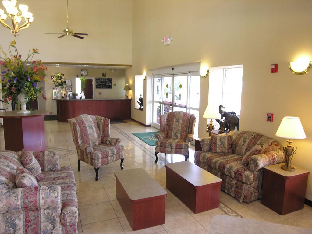 Quality Inn Zephyrhills-Dade City Interior foto